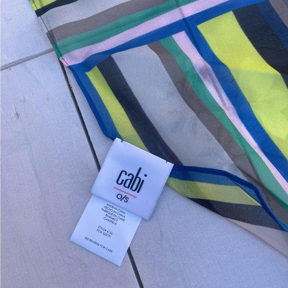 Cabi scarve - Picture 3 of 4